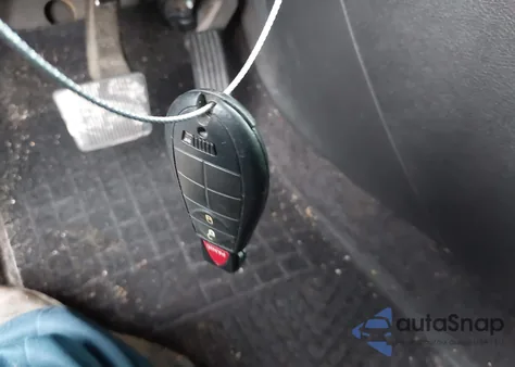 2015 Jeep Cherokee Latitude z USA, uszkodzony, nr VIN 1C4PJLCB8FW516784